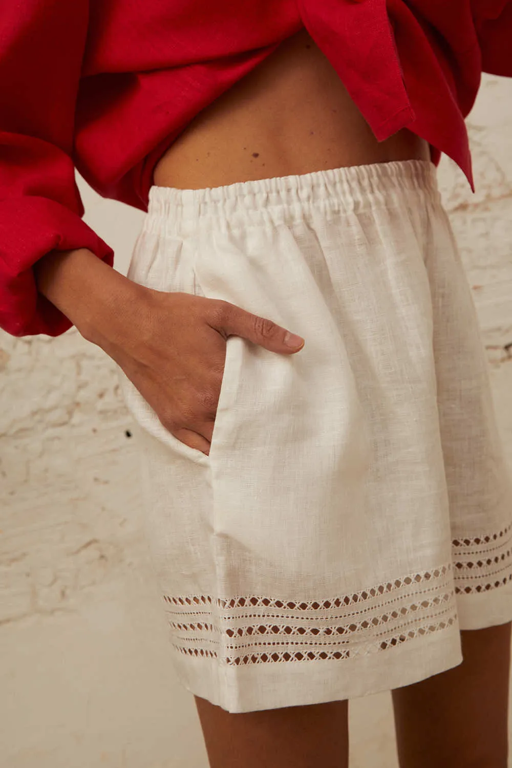 Anfisa Shorts in Elegant White