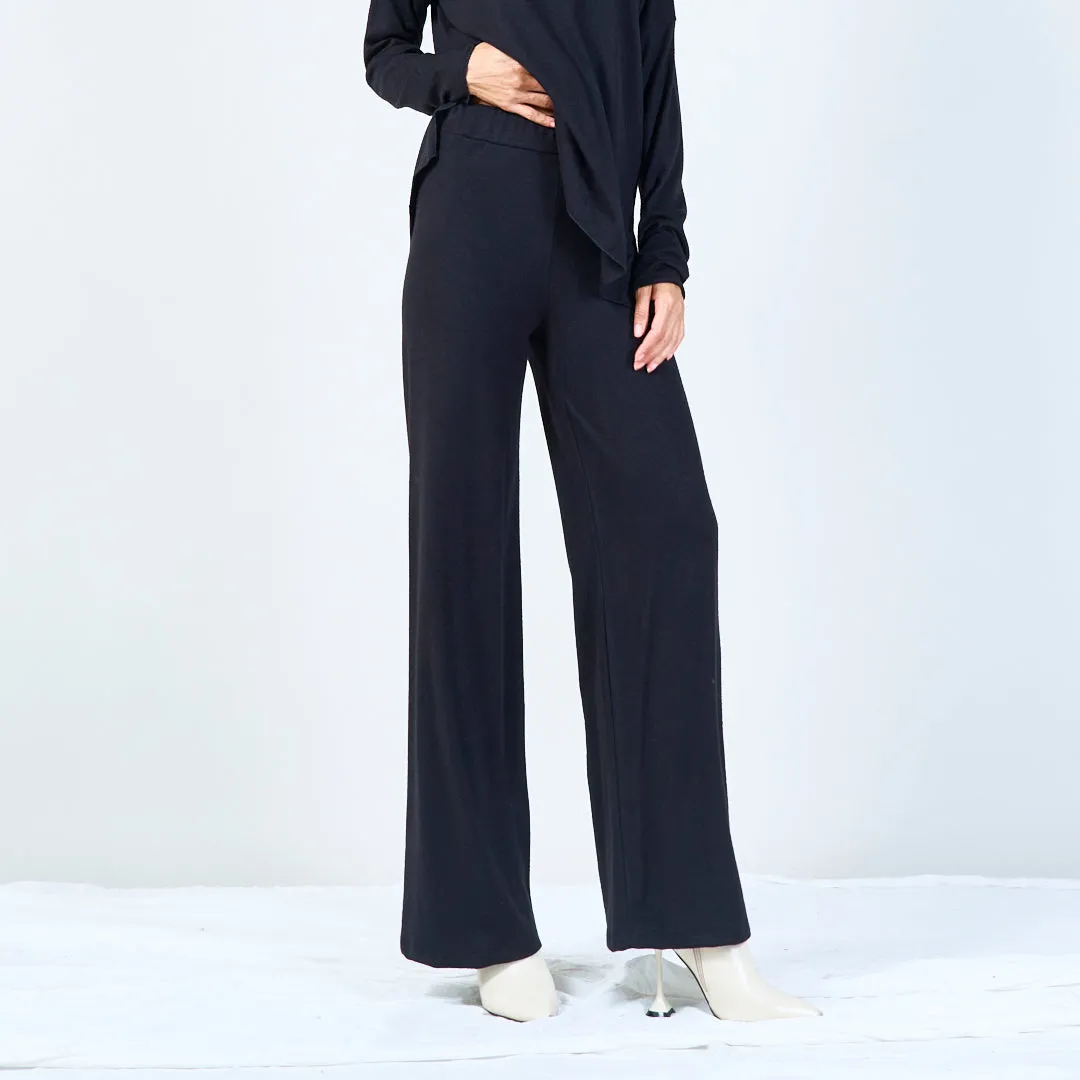 Soft wide-leg lounge pants wholesale